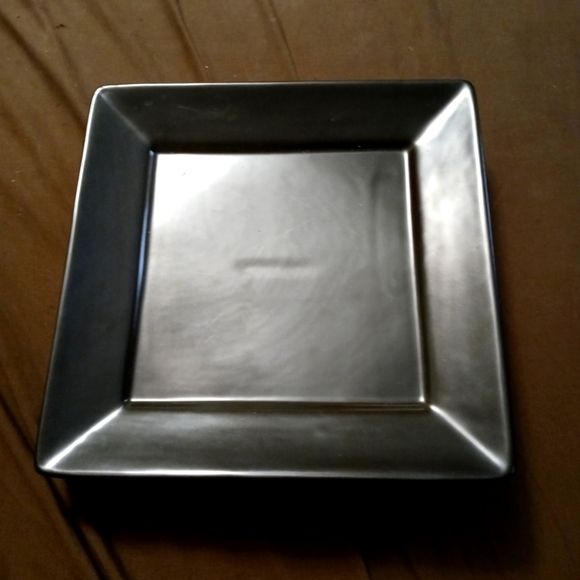 🍱2 BIG OVER&BACK DINNER PLATES🍉🍾 - Picture 1 of 4